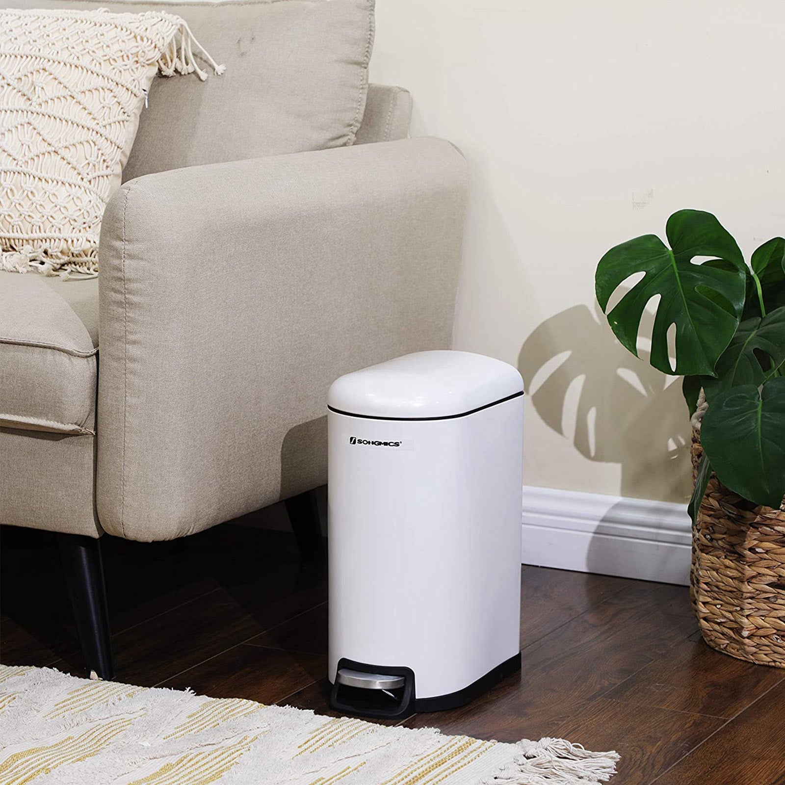 Small Trash Can – Steel – White – Pedal with Removable Inner Bucket and Slow Close