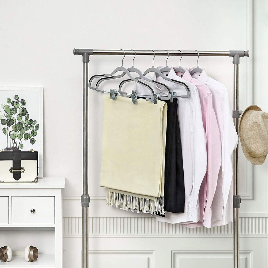 Trousers Hangers – Premium Quality Plastic – Grey – Non-slip Clips, Heavy Duty, Space-saving with 360° Swivel Hook