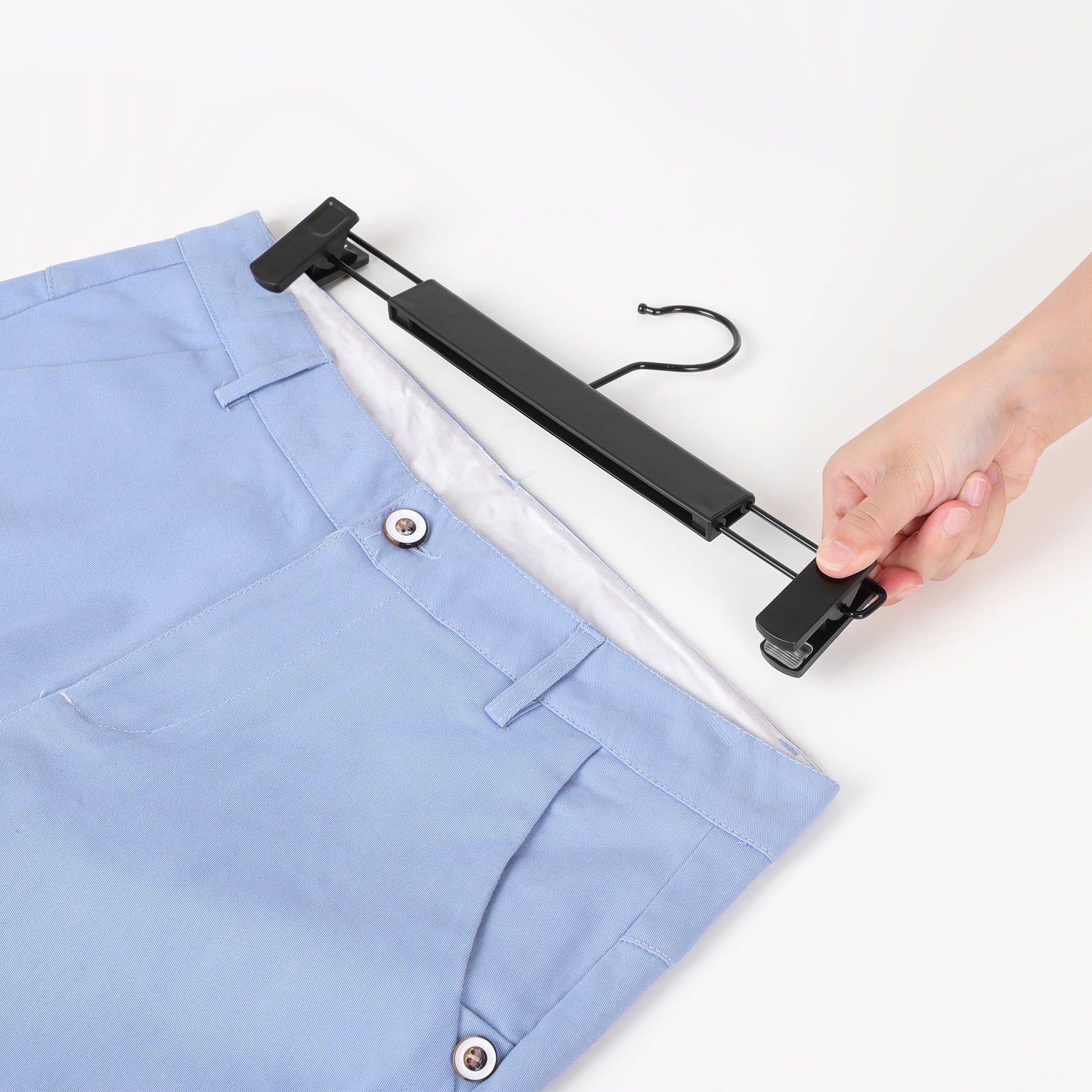 Heavy-Duty Trousers Hangers – Durable Plastic – Black – 360° Swivel Hooks, Space Saving, 12 Pack