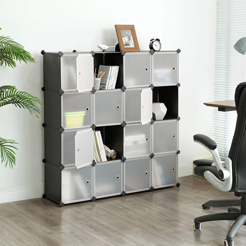 15-Cube Plastic Organizer – White – Easy Assembly – Versatile Storage for Clothes, Shoes, Toys, and Books