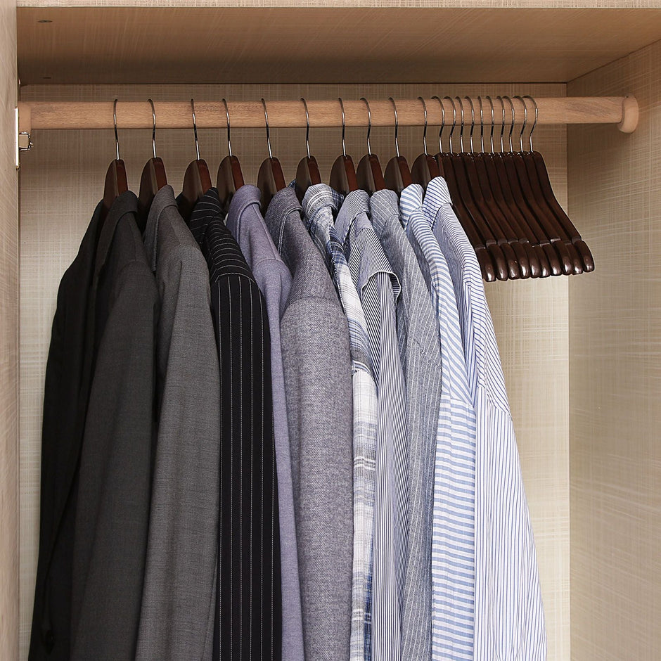 Coat Hangers – Maple Wood – Dark Brown – 20 Pack with Shoulder Notches and Trousers Bar