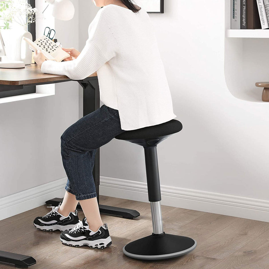 Ergonomic Wobble Stool – Metal – Black – 360° Swivel, Adjustable Height 60-85 cm, No Assembly Required