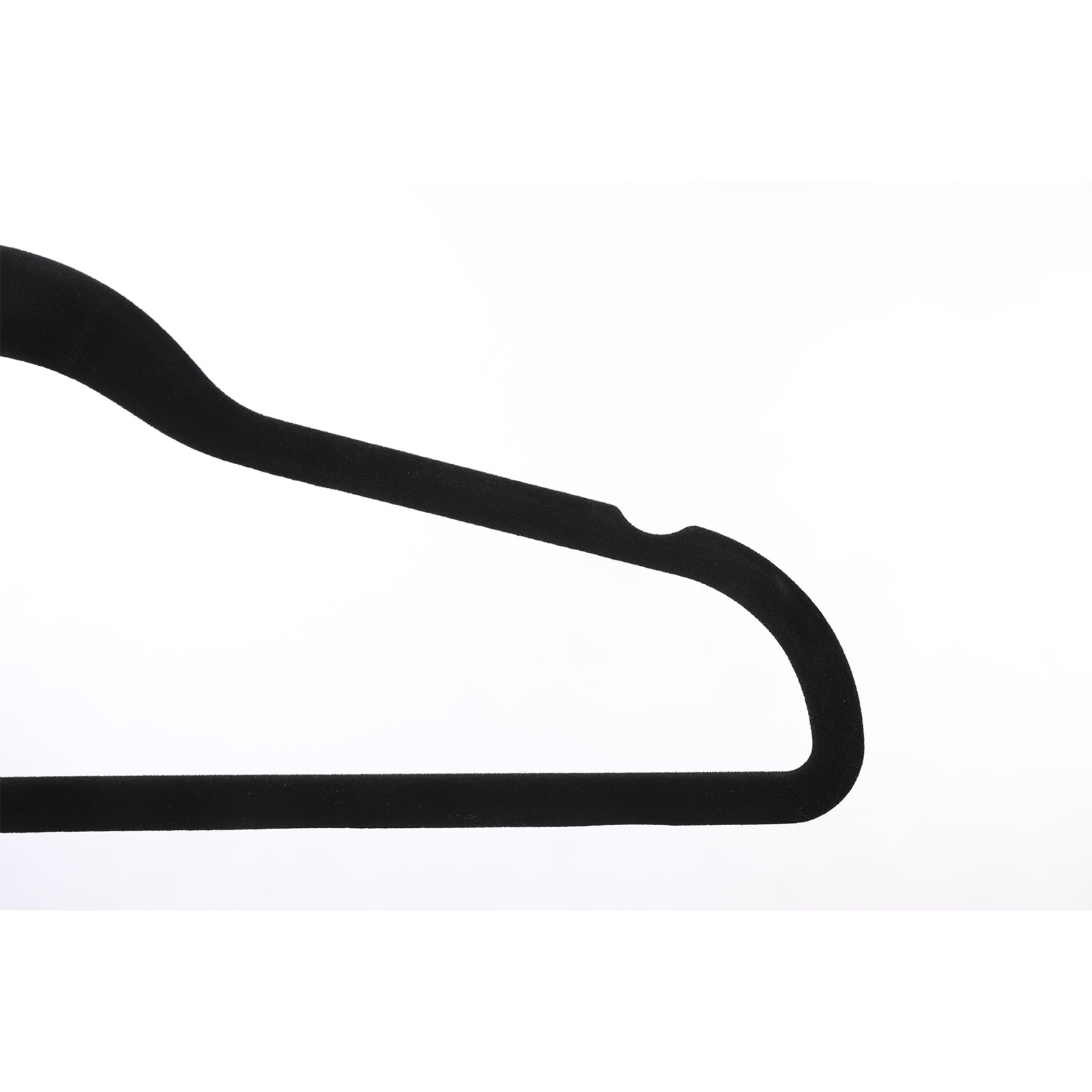 Velvet Hangers Set – Velvet – Black – 30 Thin and Durable Hangers with 360° Swivel Hooks