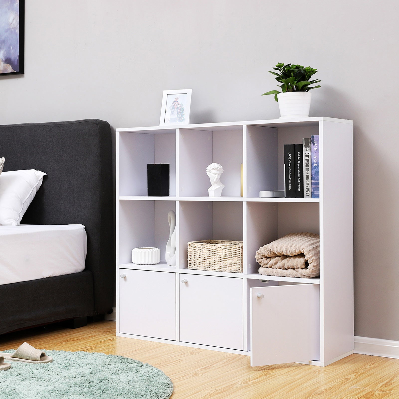 Bookcase – Wooden – White – Freestanding Display Shelf with 3 Bottom Cabinets