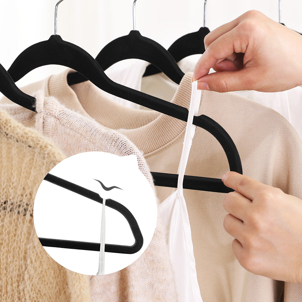 Set of 50 Velvet Non-Slip Clothes Hangers – Pink – Thin and Durable with 360° Swivel Hooks