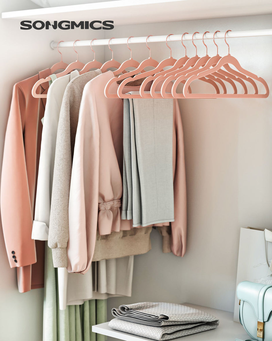 Set of 50 Velvet Hangers – Velvet – Pink and Rose Gold – 360° Swivel Hooks, Thin and Durable