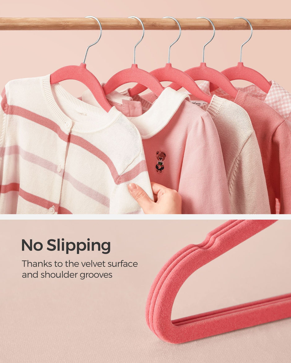 Pack of 50 Velvet Baby Hangers – Velvet – Strawberry Red – Non-Slip Design with Rose Gold Hooks