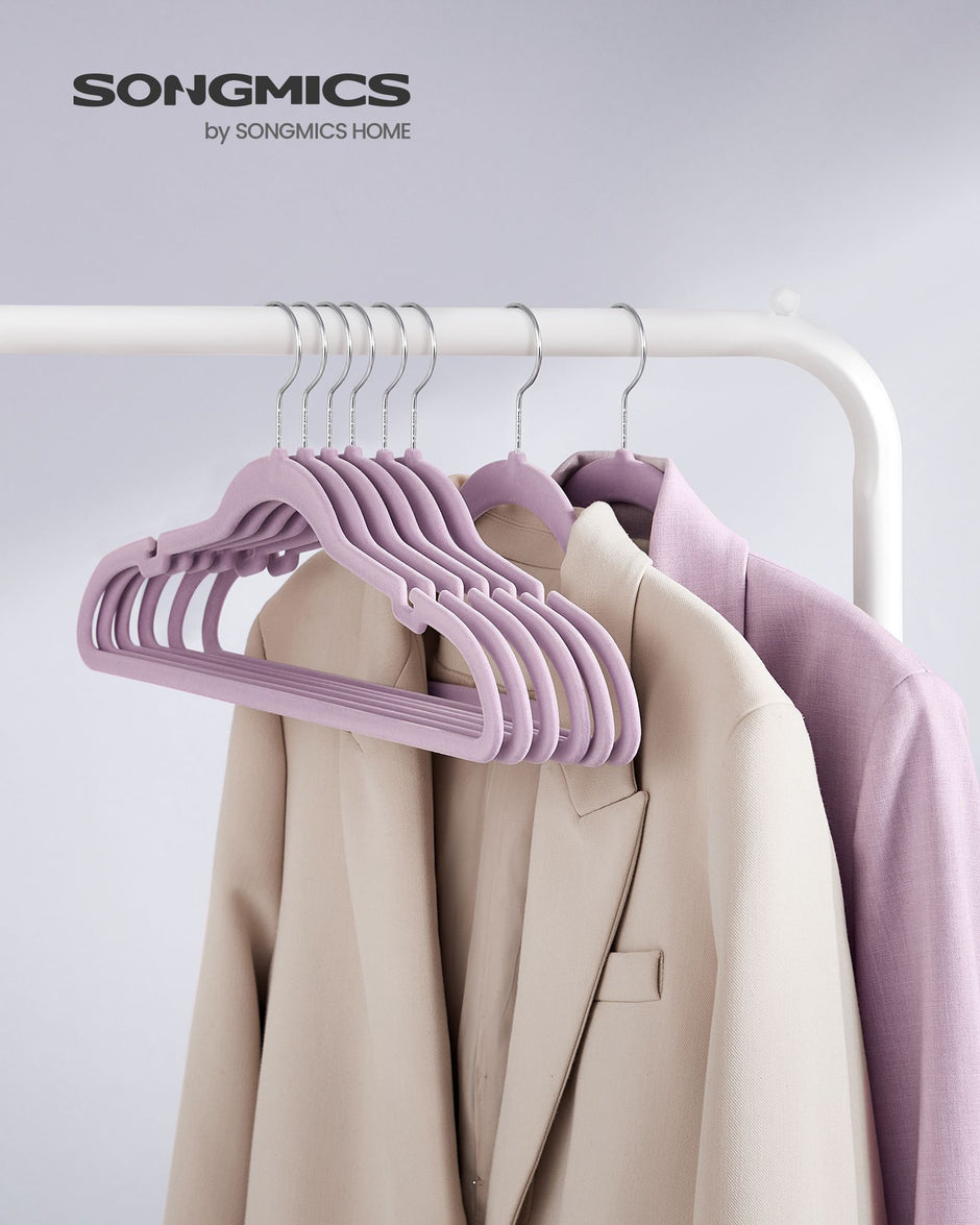 50-Pack Velvet Hangers – Velvet – Black – Non-Slip with Shoulder Notches and Trouser Bar