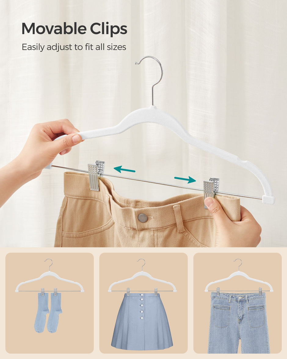 Set of 10 Velvet Hangers – Velvet – White – Adjustable Clips, Heavy-Duty, Non-Slip