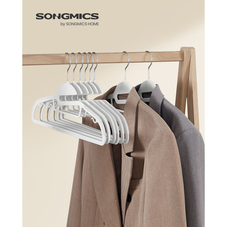 Set of 20 Plastic Hangers – Plastic – White – Non-Slip, Space-Saving Design with 360° Rotating Hook