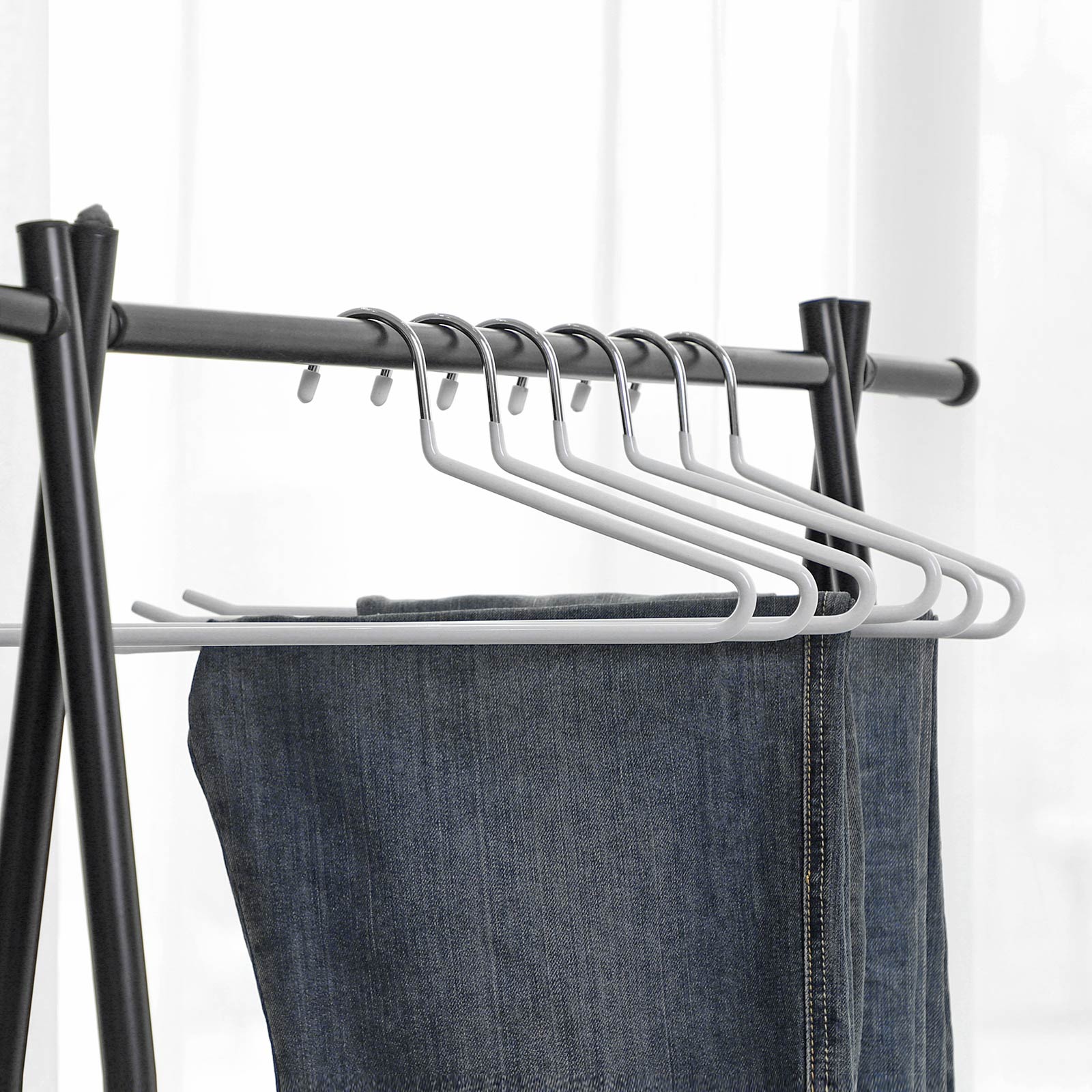 Trousers Hangers – Chrome-Plated Metal – Black – Non-Slip, Set of 20