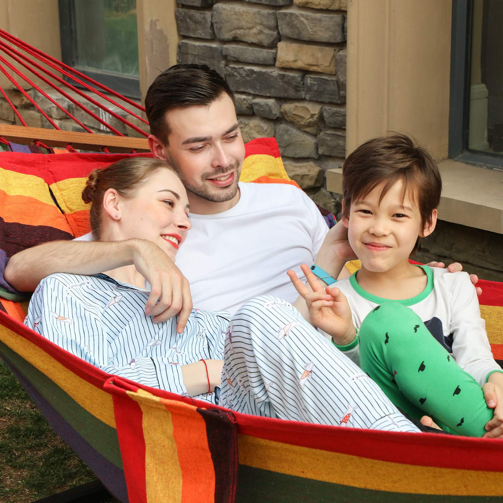 Portable Hammock – 70% Cotton – Multicolor – Includes Two Pillows, Supports 300 kg