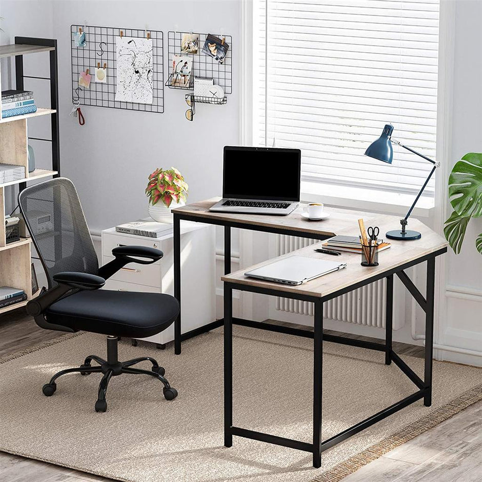 L-Shaped Corner Desk – Wood and Metal – Greige and Black – Space-Saving Industrial Design