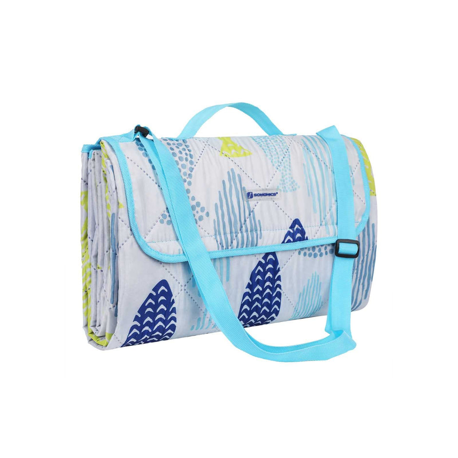 Picnic Blanket – Insulated Fabric – Fish Pattern – Washable and Foldable with Shoulder Strap
