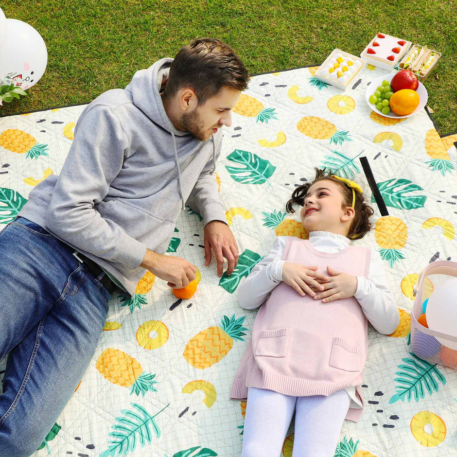 Picnic Blanket – Fabric – Blue – Waterproof, Machine Washable, Foldable, Large Fern Pattern 200 x 200 cm