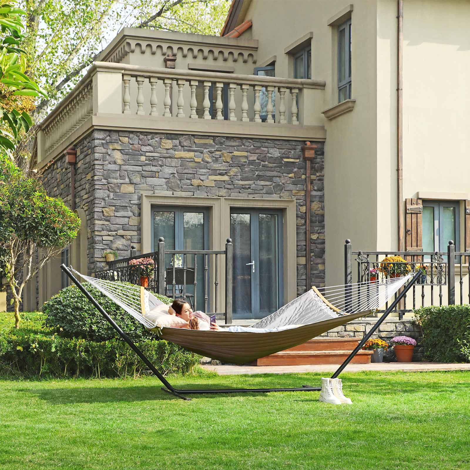 Double Hammock – Oxford Fabric – Gray – Padded with Detachable Bamboo Spreader Bars and Pillow