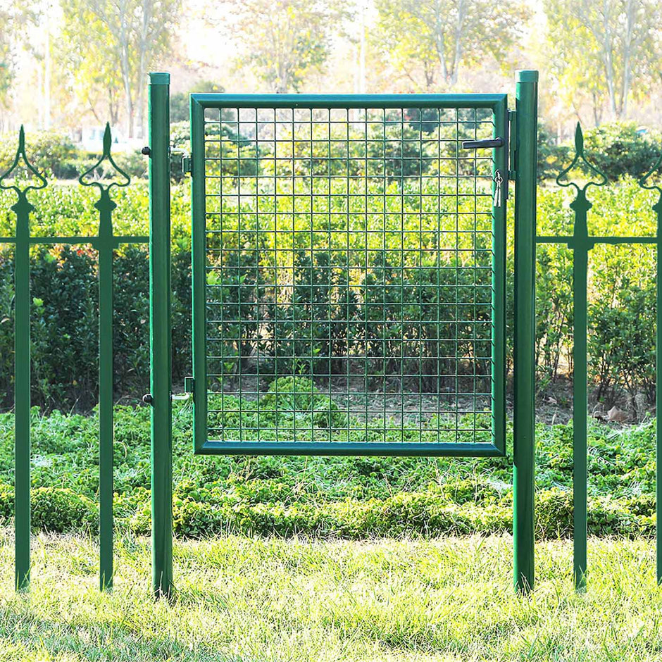 Galvanised Metal Garden Gate – Steel – Silver – Includes Lock, 150 x 106 x 6 cm