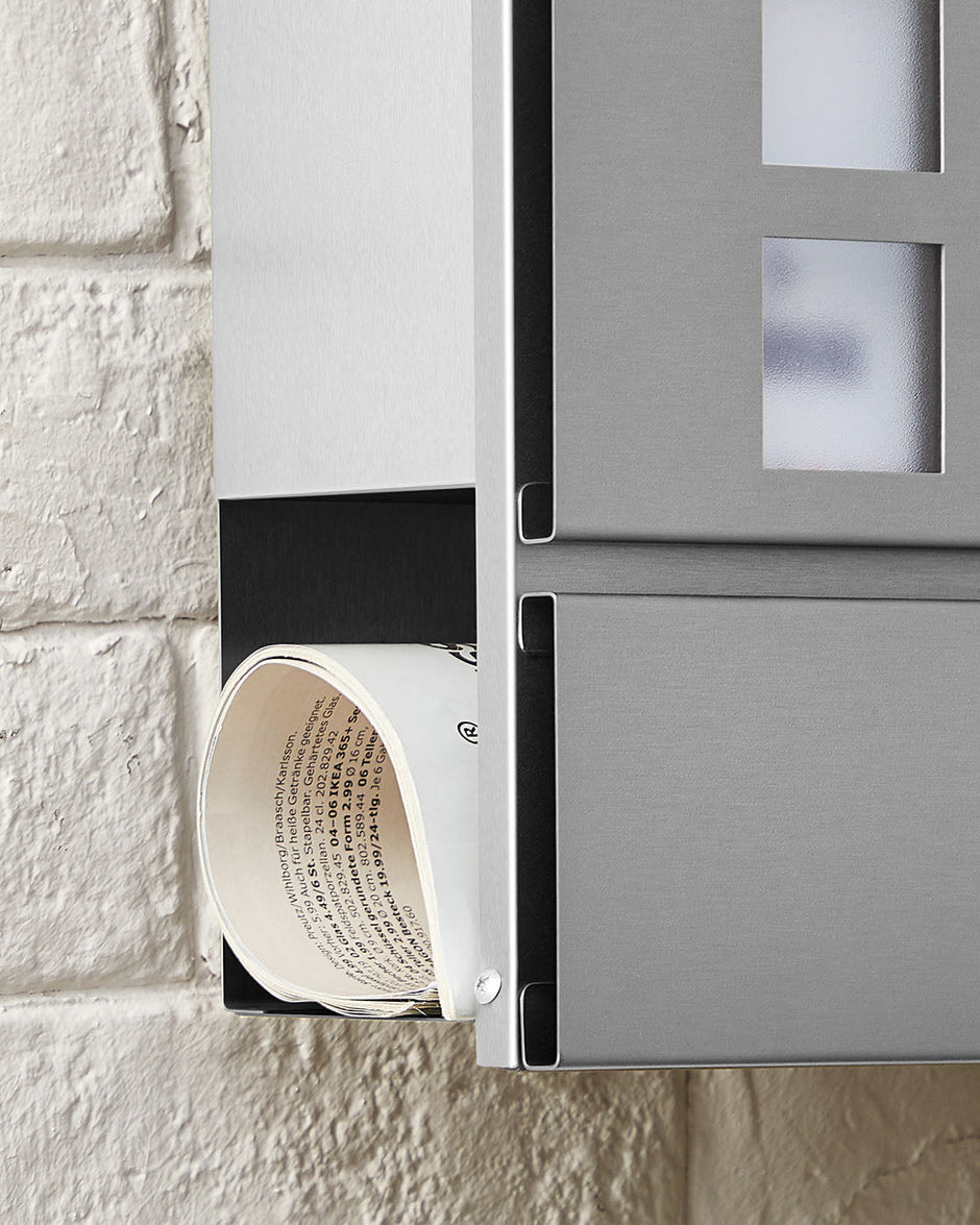 Wall-Mounted Mailbox – Stainless Steel – Black – Lockable with Newspaper Holder