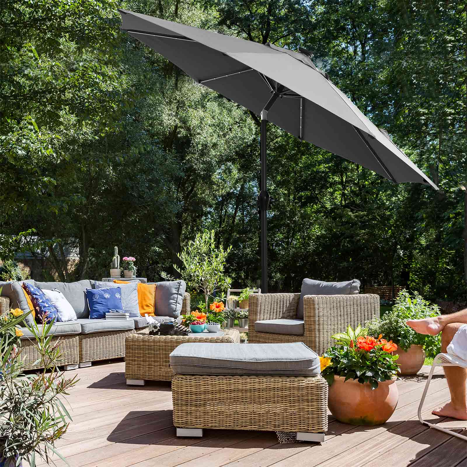 Garden Parasol Umbrella – Fabric – Grey – Solar-Powered LED Lights, UPF 50+ Protection, Tilting Crank Handle