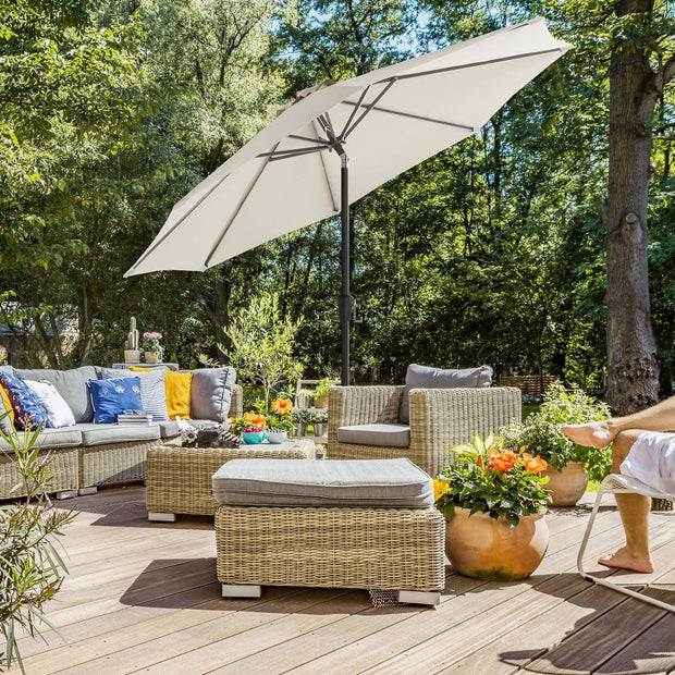 Garden Parasol Umbrella – Polyester – Grey – UPF 50+, Octagonal Canopy with Tilt and Crank Mechanism