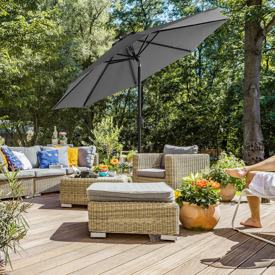 Garden Parasol Umbrella – Polyester – Grey – UPF 50+, Tilt and Crank Mechanism