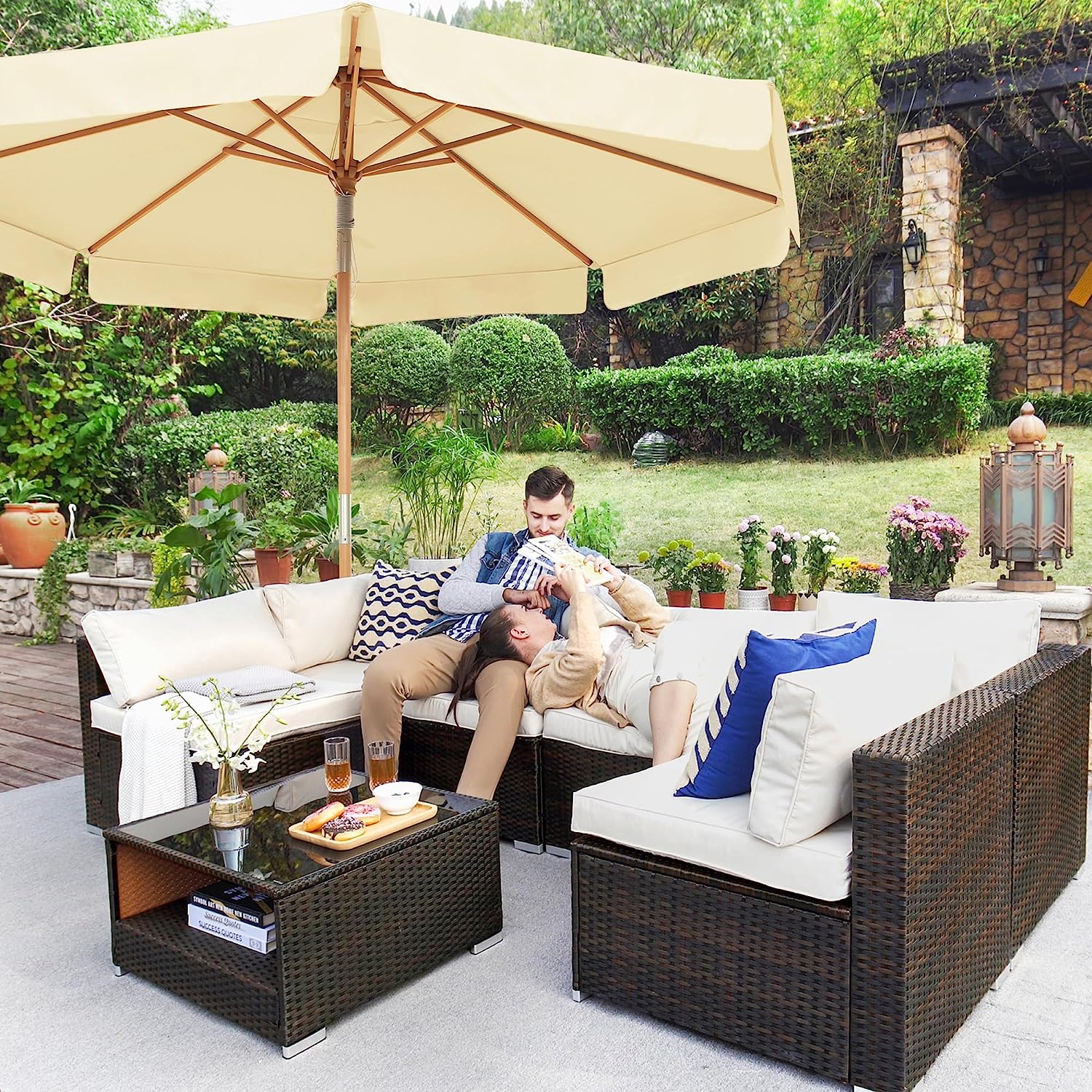 Garden Umbrella – Wooden – Taupe – Octagonal with Tilt Mechanism and Sun Protection