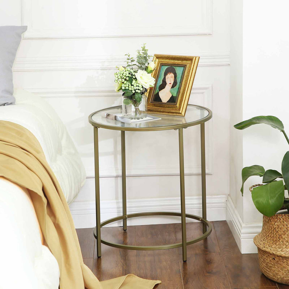 Round Side Table – Tempered Glass & Golden Metal – Gold – Robust and Decorative