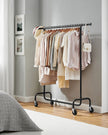 Heavy-Duty Clothes Rack – All-Metal – Matte Black – Extendable Hanging Rail, 136 kg Load Capacity