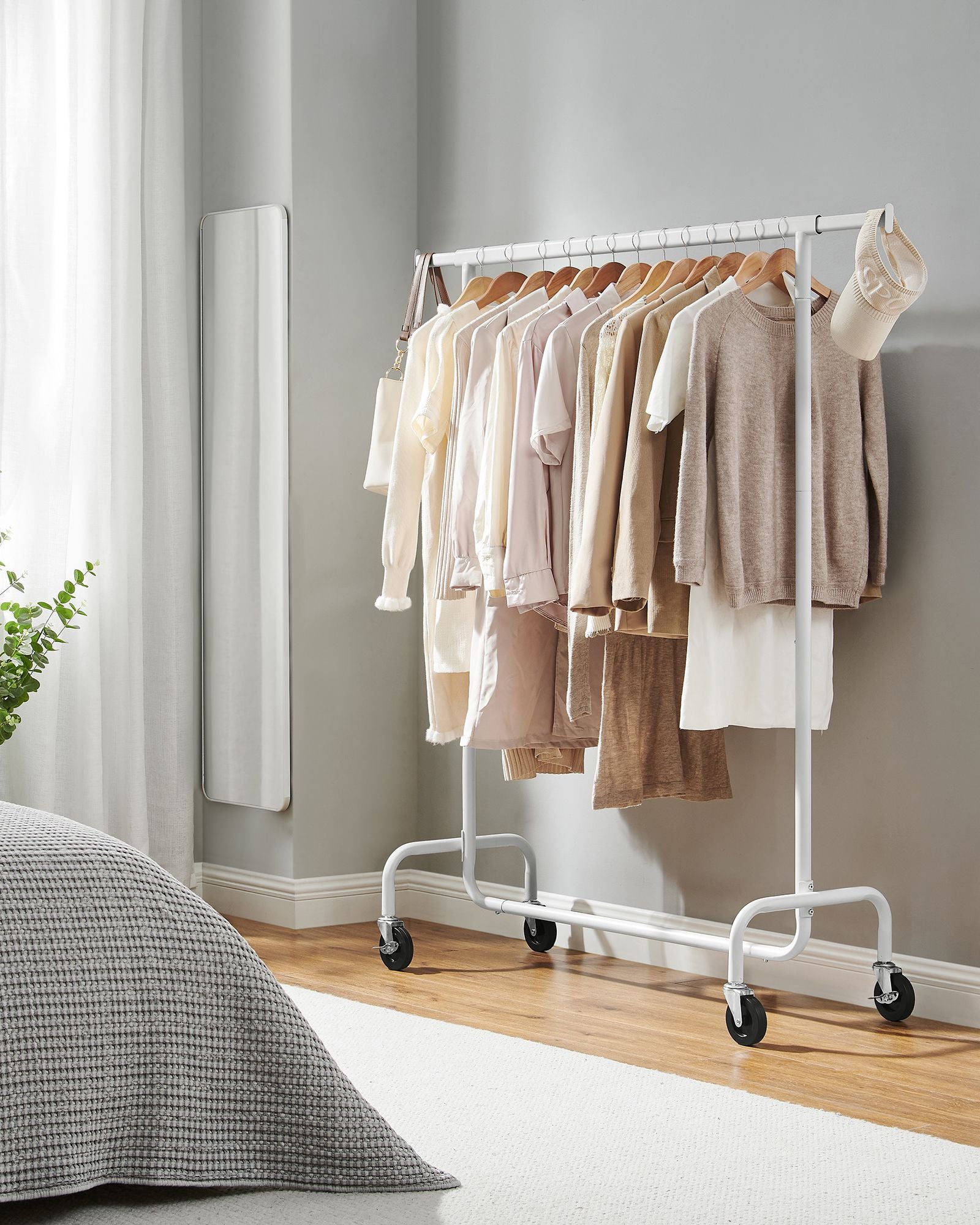 Clothes Rack – All-Metal – Matte White – Heavy-Duty with Extendable Hanging Rail