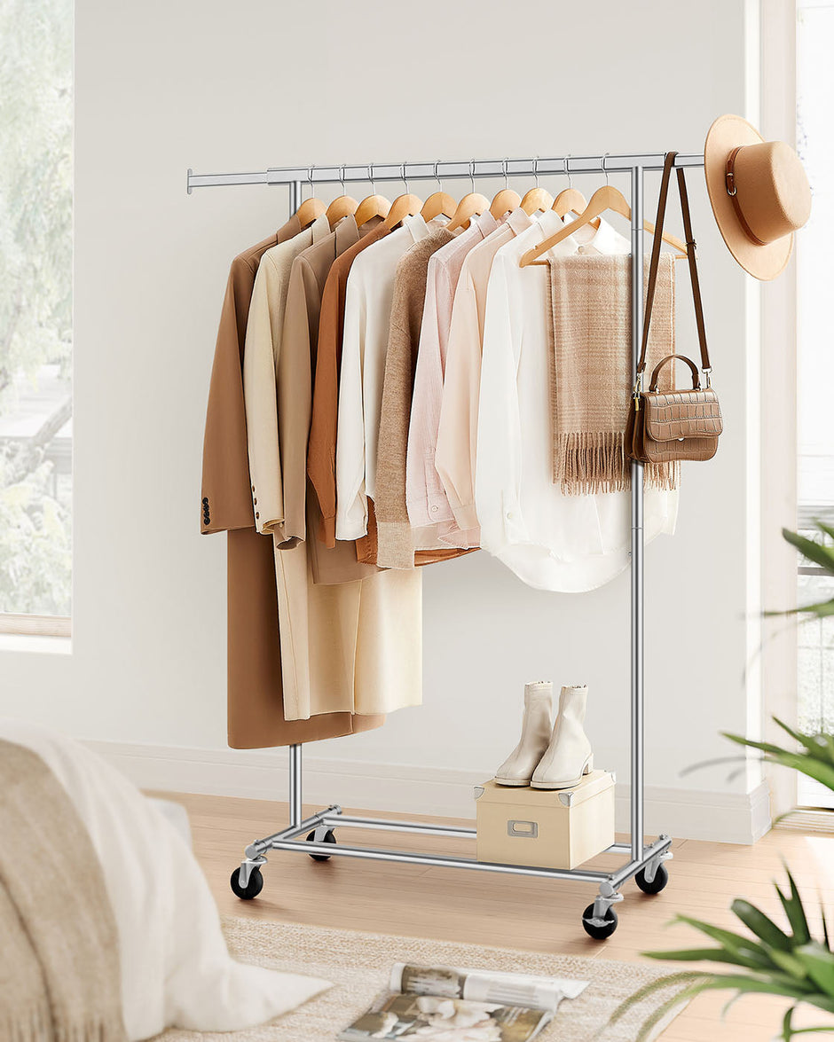 Heavy Duty Clothes Rack – Chrome – Extendable and Collapsible – 90 kg Load Capacity with Wheels