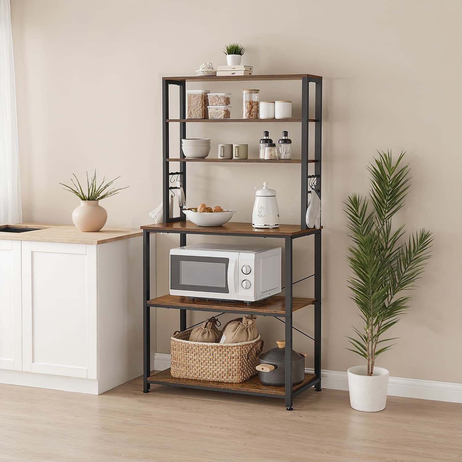 Baker's Rack – Wood and Metal – Rustic Brown and Black – 6 Shelves with 6 Hooks