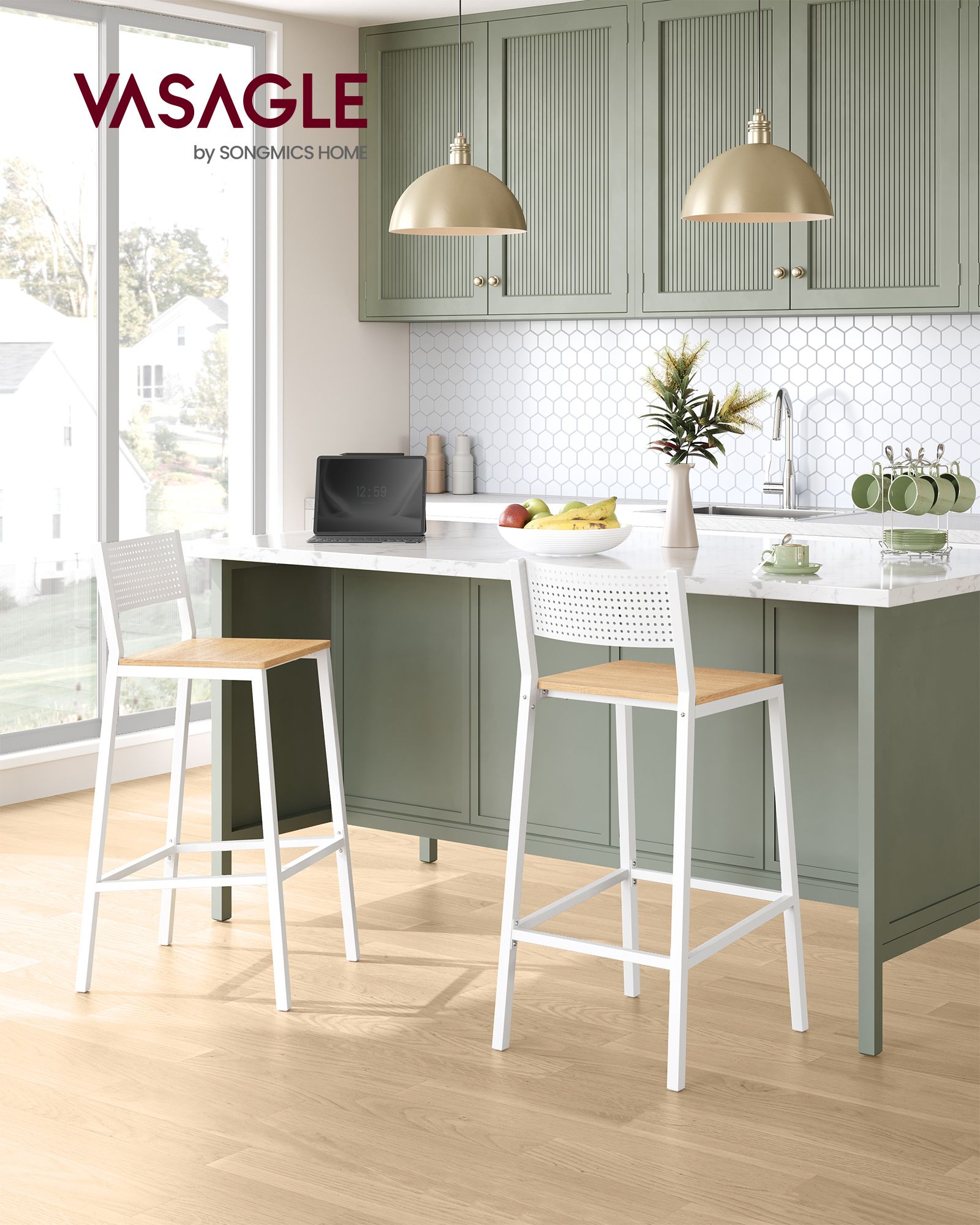 Set of 2 Kitchen Bar Stools – Oak – Beige and White – Industrial Style
