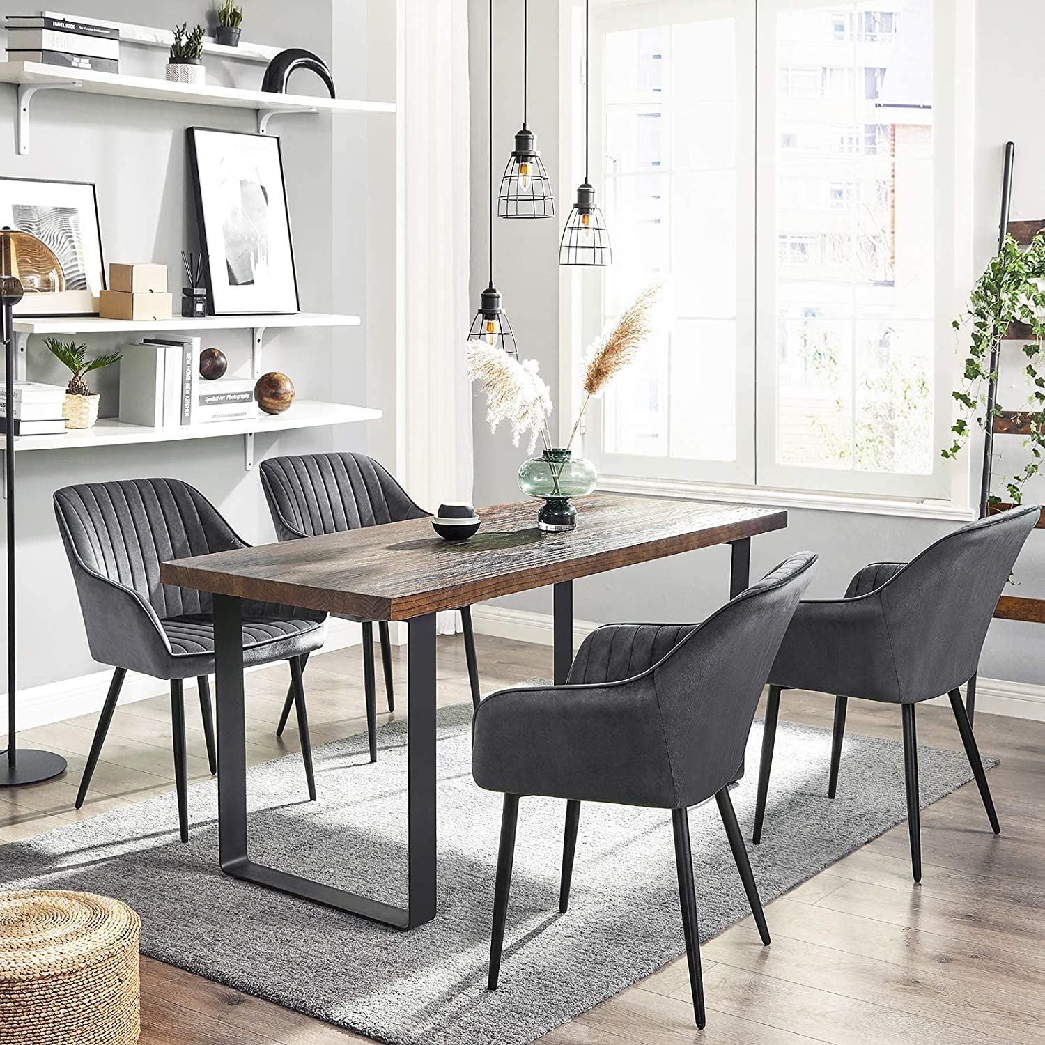 Upholstered Dining Chair – Velvet – Grey – Armrests, Metal Legs, 110 kg Load Capacity