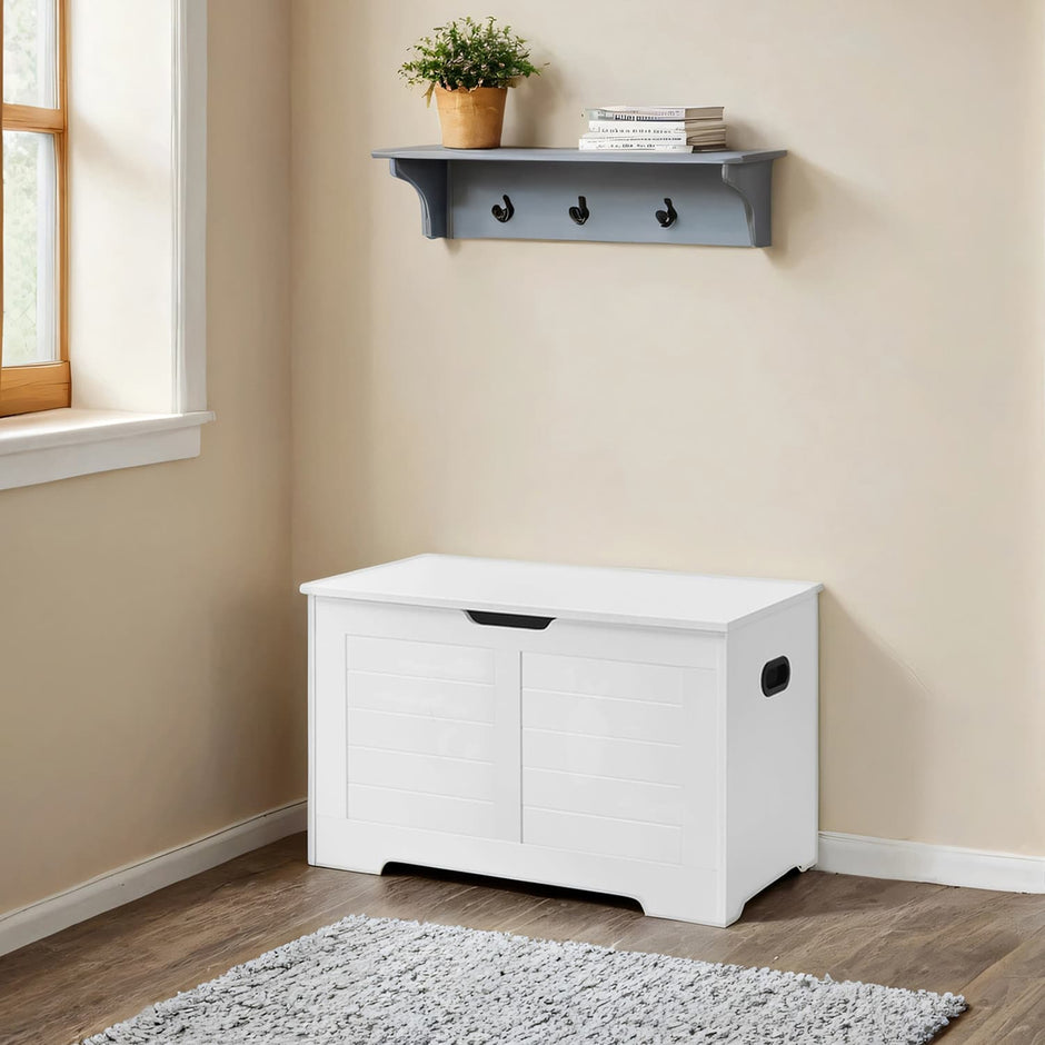 Storage Chest – Wood – Cloud White – With Safety Hinges and Storage Bench Functionality