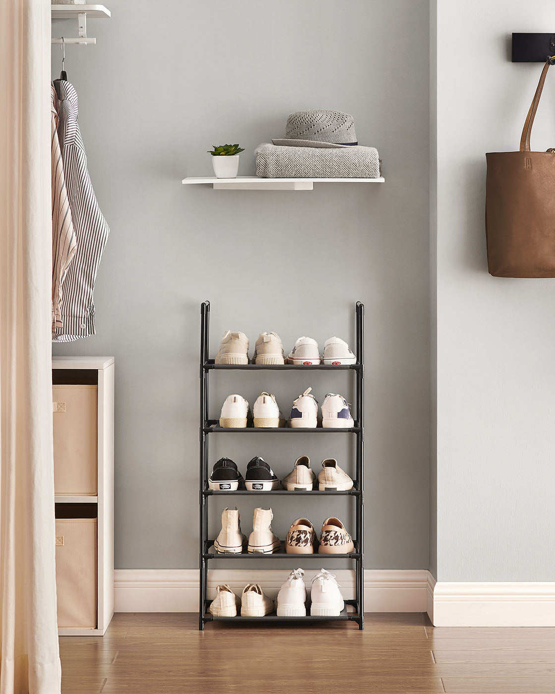 5-Tier Shoe Rack – Metal Frame – Black – Space-Saving Design with Non-Woven Fabric Shelves