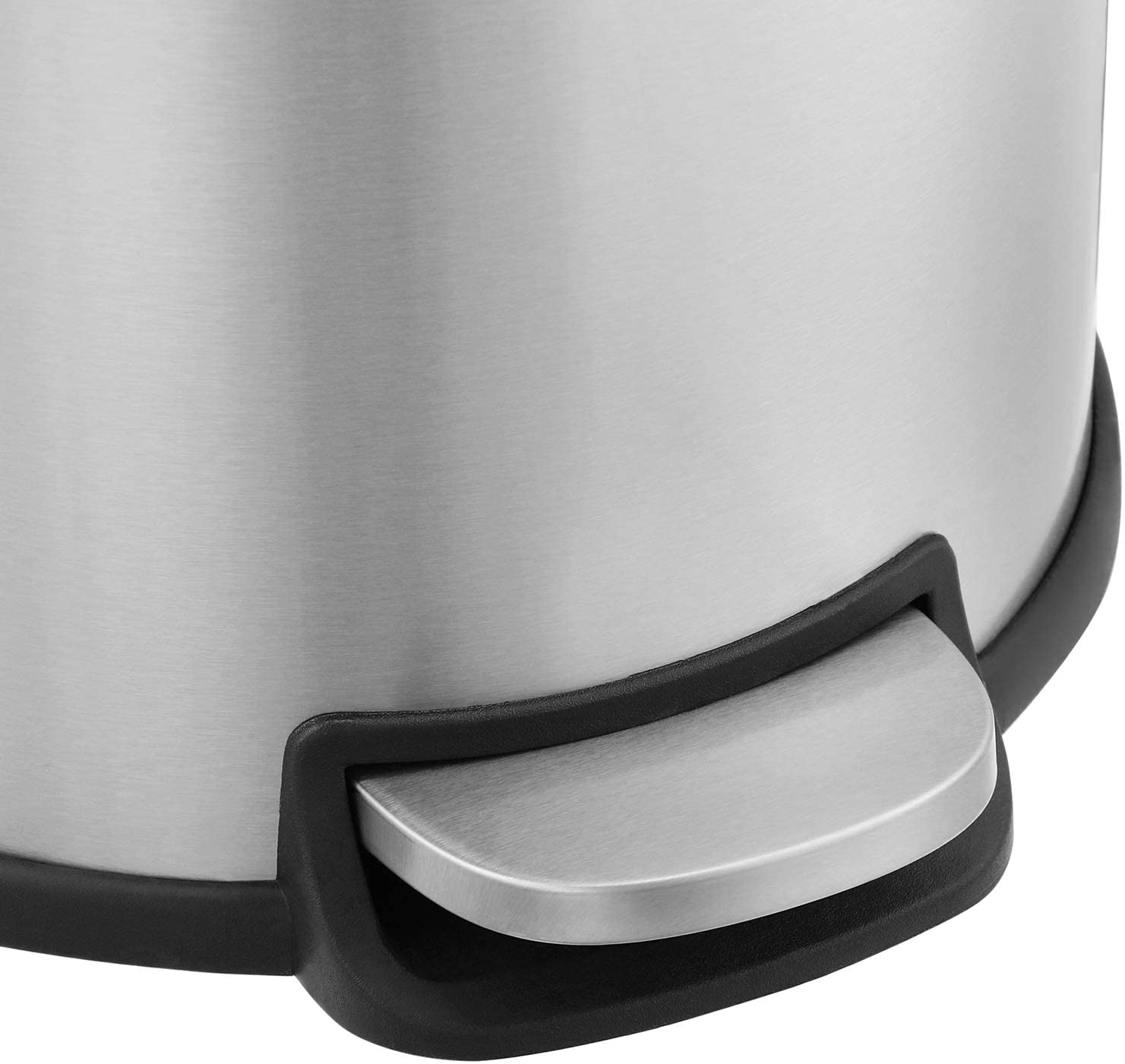 Step Trash Can – Stainless Steel – Silver – 30L Capacity, Soft Closure, Fingerprint Proof