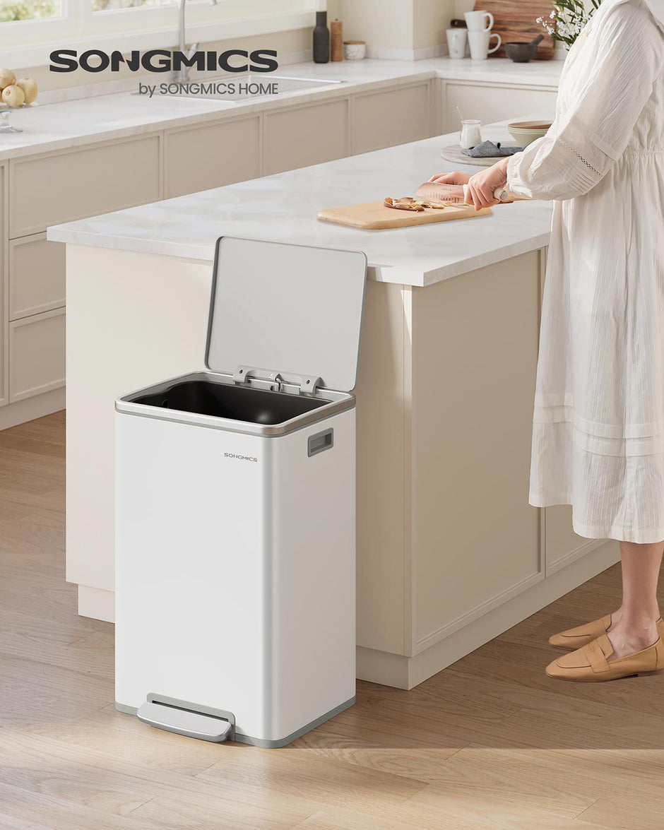 Kitchen Bin – Stainless Steel – Cloud White – 50 L Capacity with 15 Bin Bags