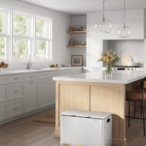 Triple Kitchen Bin – Steel – Metallic Silver – Colour-Coded Pedals for Waste Separation