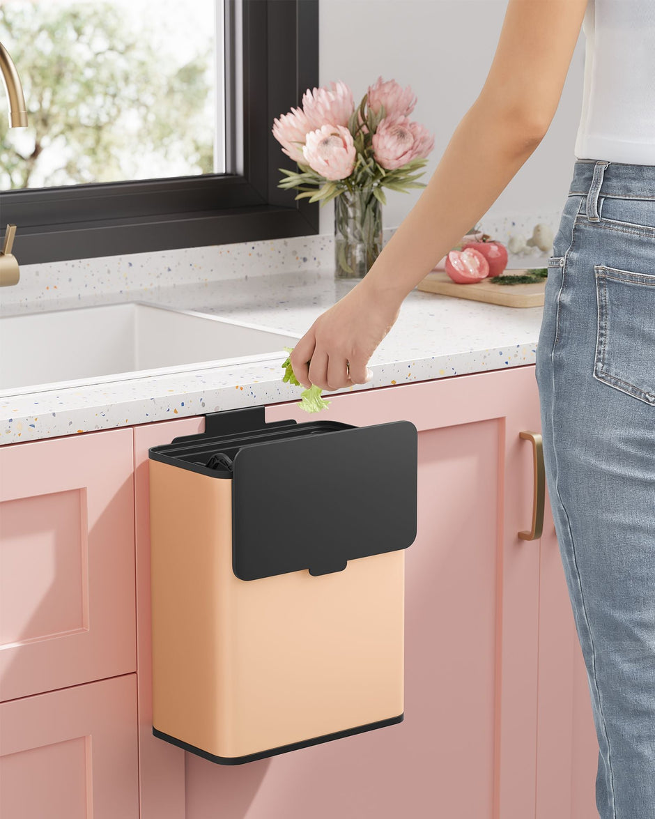 Hanging Kitchen Bin – Steel – Peach Fuzz – 8L, With Lid and Hooks for Food Waste Management