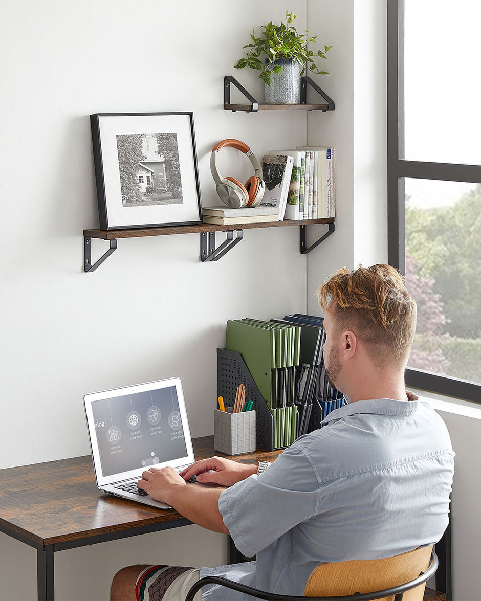 Floating Display Shelf Set – Wood – Rustic Brown – Wall Mounted, Industrial Design
