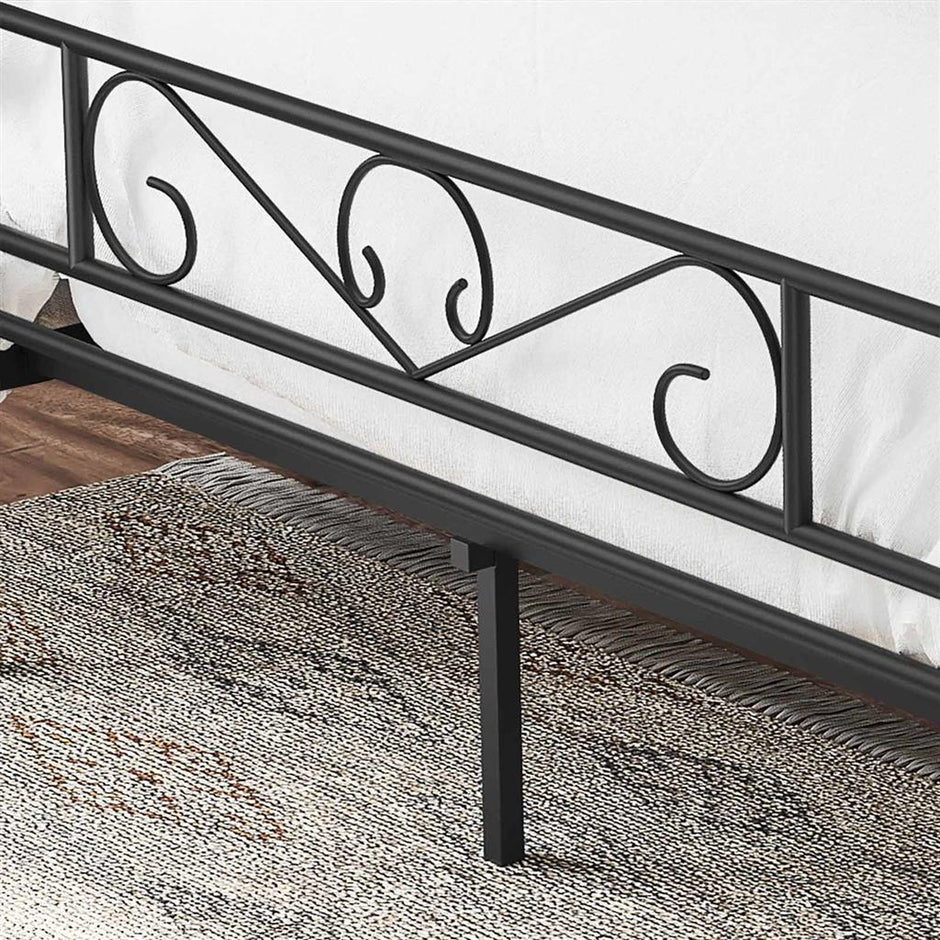 Double Bed Frame – Metal – Black – Fits 140 x 190 cm Mattress, No Box Spring Needed, Simple Assembly
