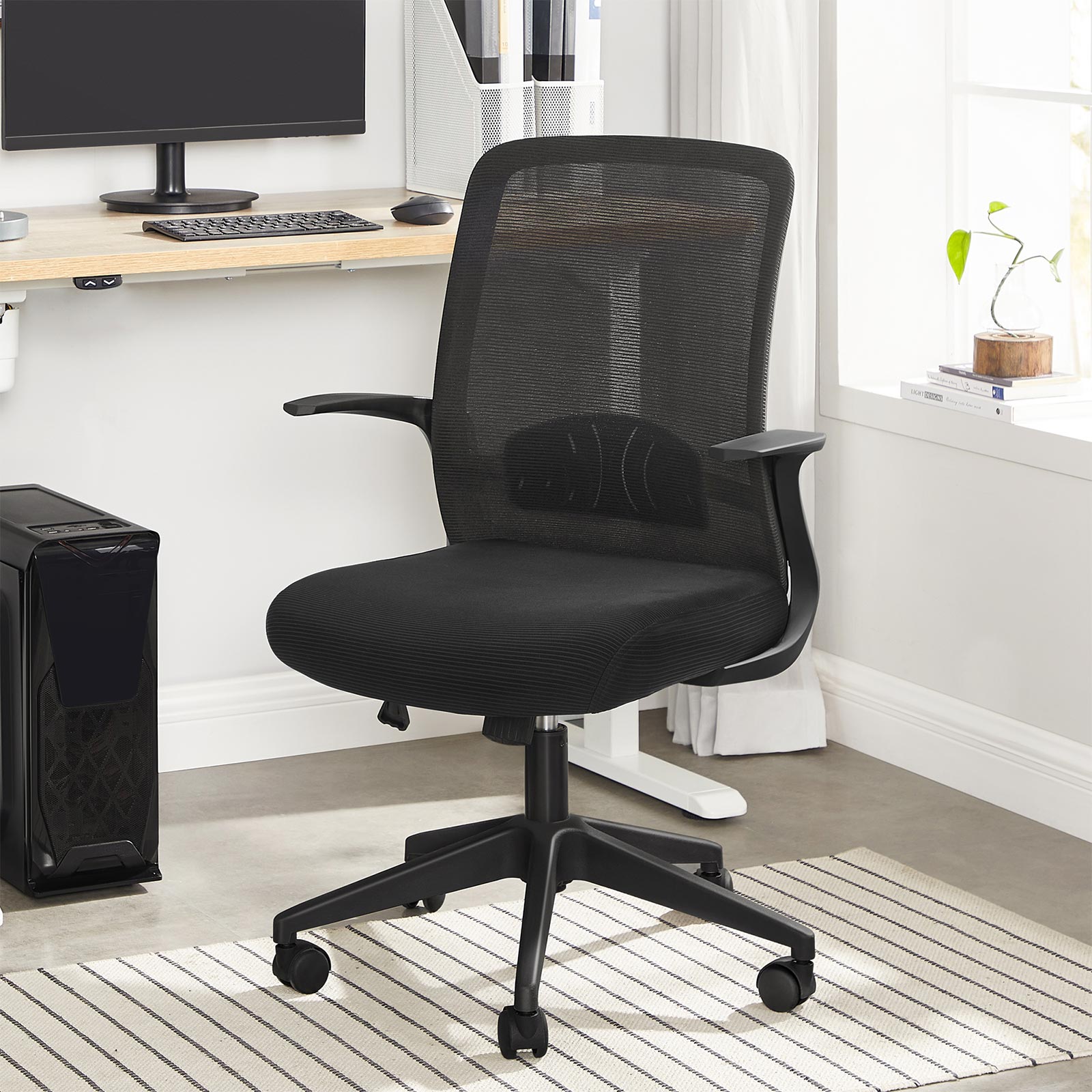 Office Chair – Mesh – Black – Ergonomic Design with Armrest and Lumbar Support