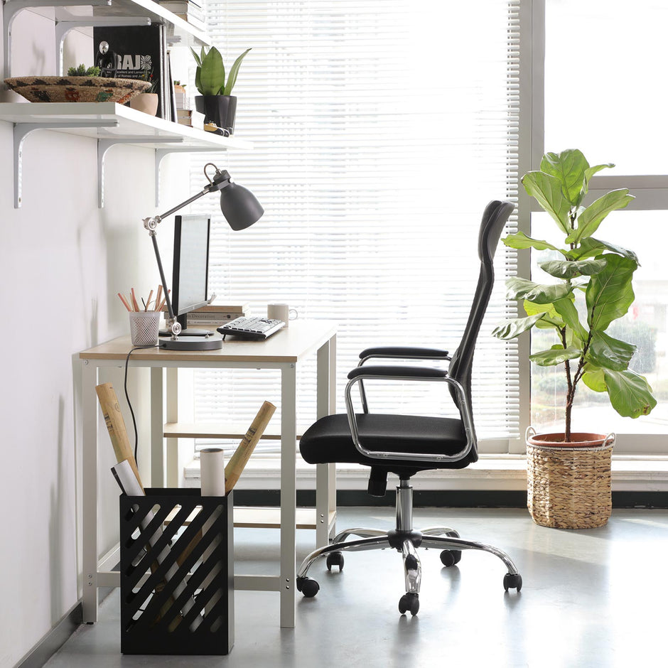 Swivel Office Chair – Mesh – Black – Ergonomic, Height Adjustable with Lumbar Support and Tilt Function