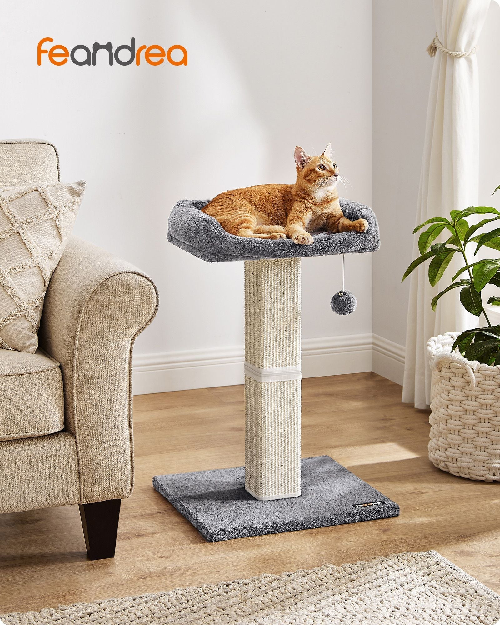Cat Scratching Post – Wood – Natural – Multi-Level Climbing Tower