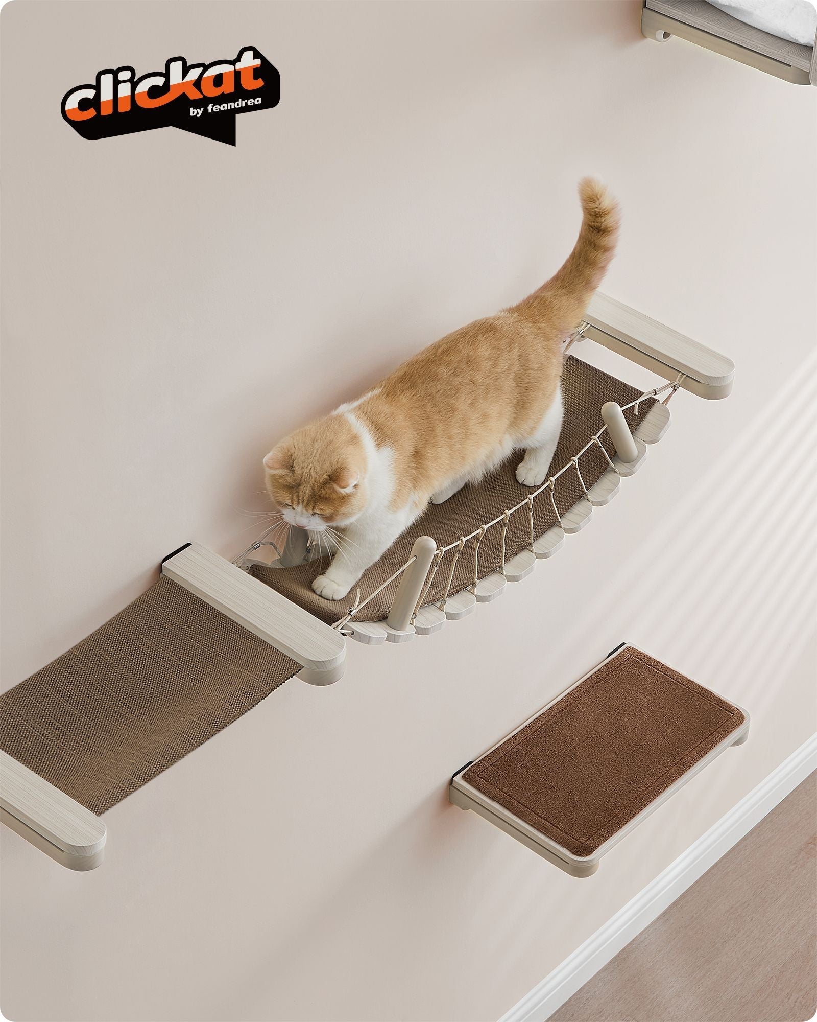 Wall-Mounted Cat Bridge – Wood – Natural – Quick Assembly with Replaceable Fabric Pad