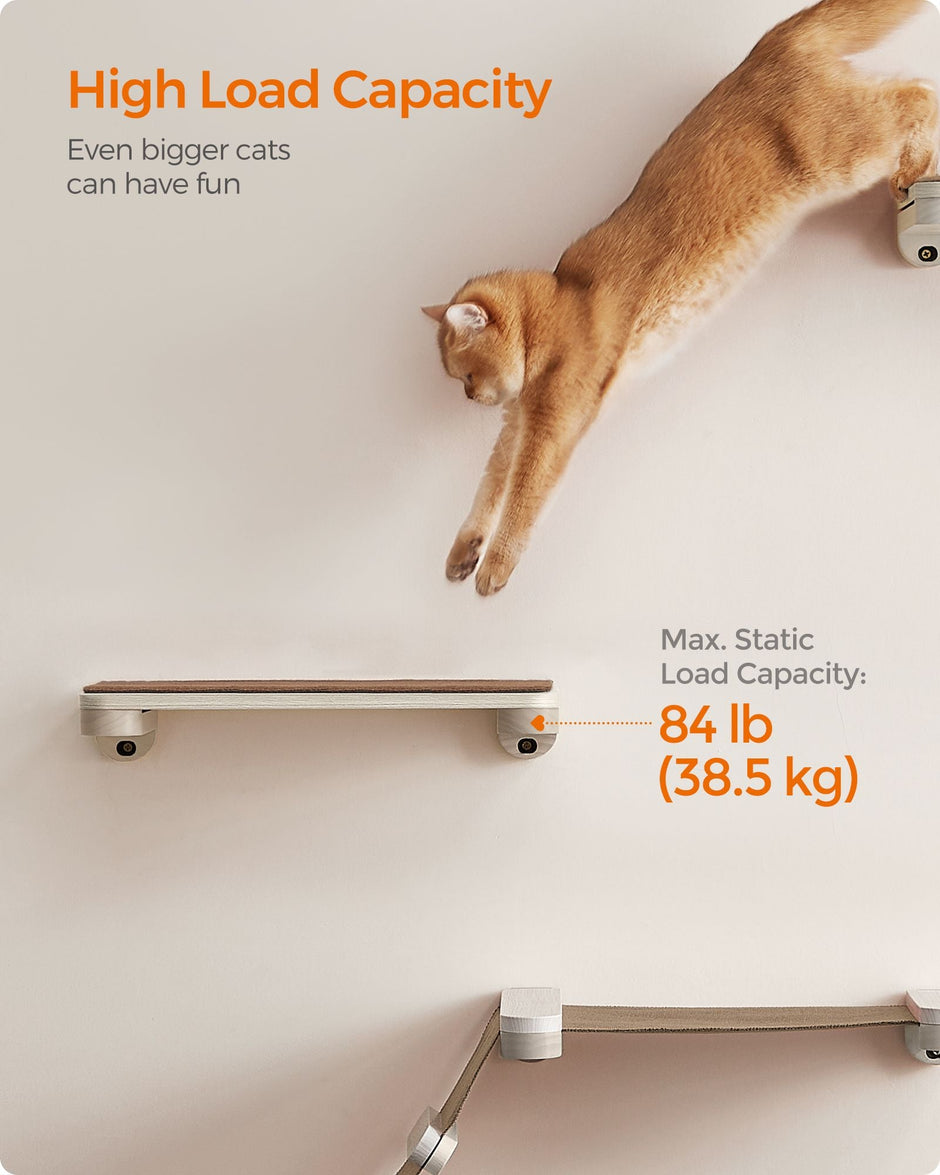 Wall-Mounted Cat Shelf – Engineered Wood – Natural Finish – Comfortable Felt Pad