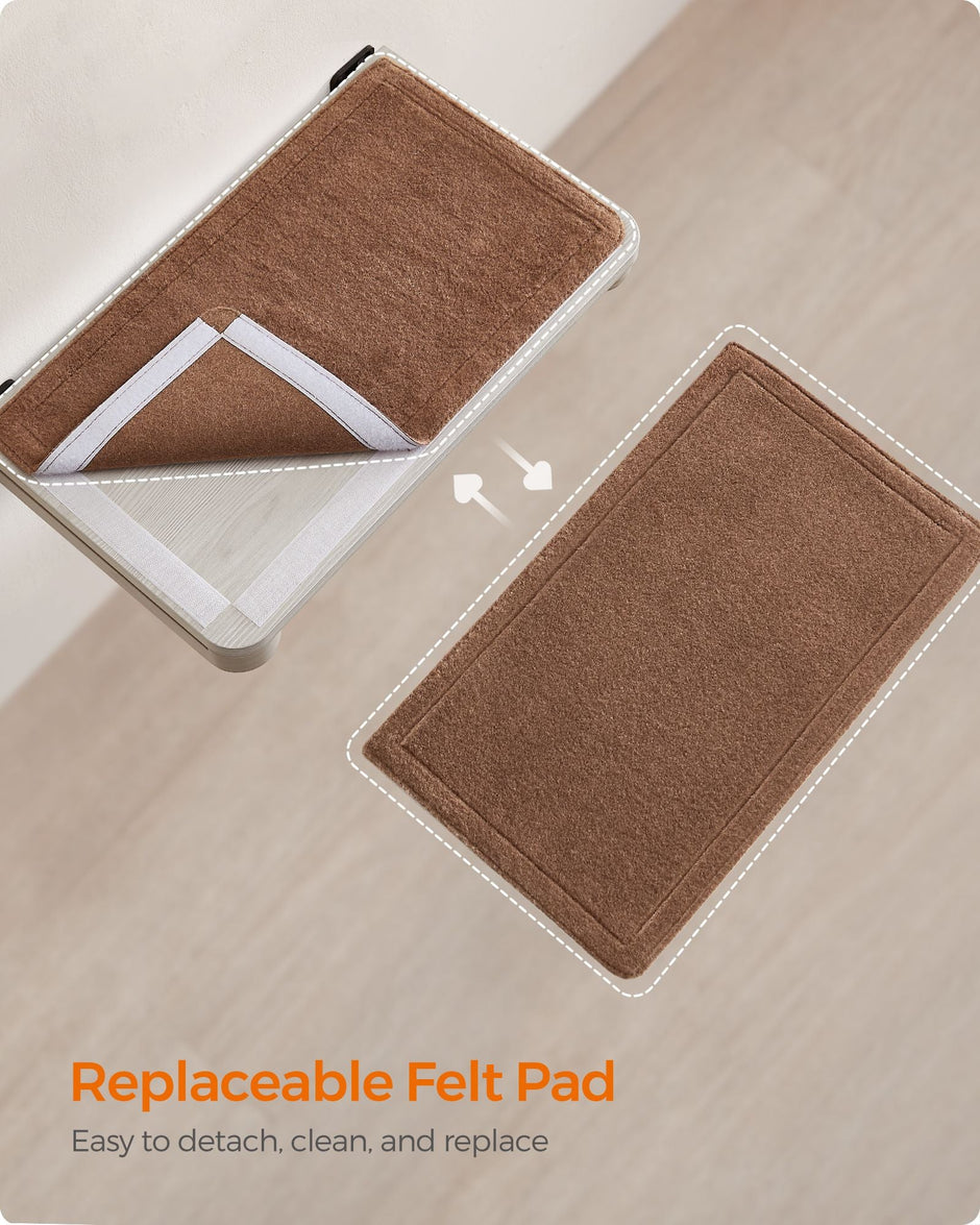 Wall-Mounted Cat Shelf – Engineered Wood – Natural Finish – Comfortable Felt Pad