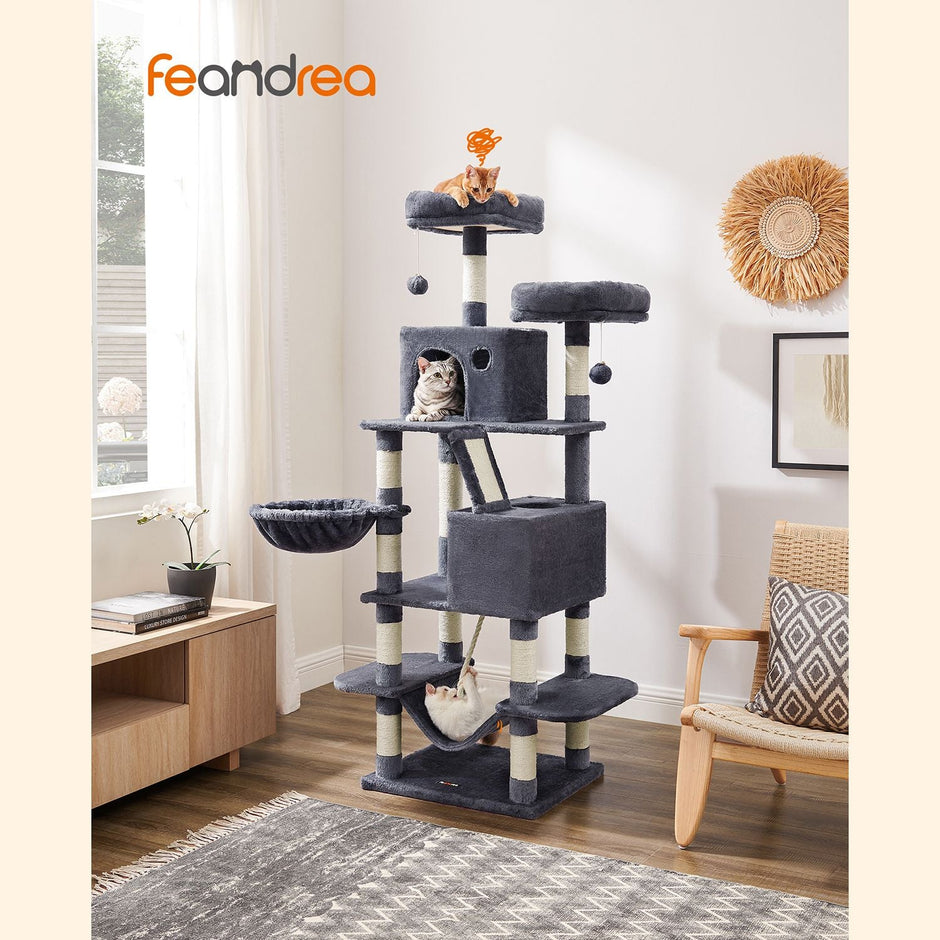 Large Cat Tower – Engineered Wood – Light Grey – 13 Scratching Posts