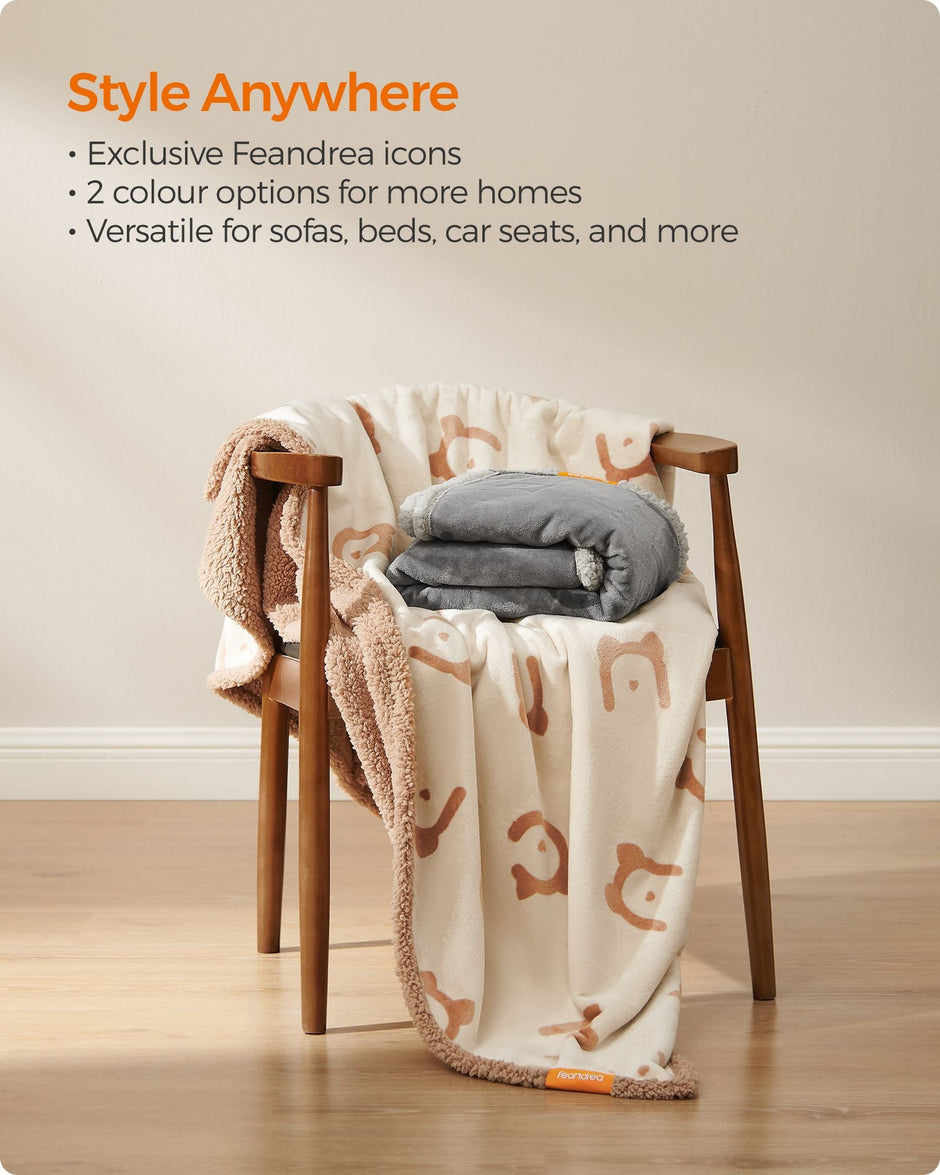 Dog Blanket – Sherpa Fleece – Grey – Waterproof and Reversible, Machine Washable