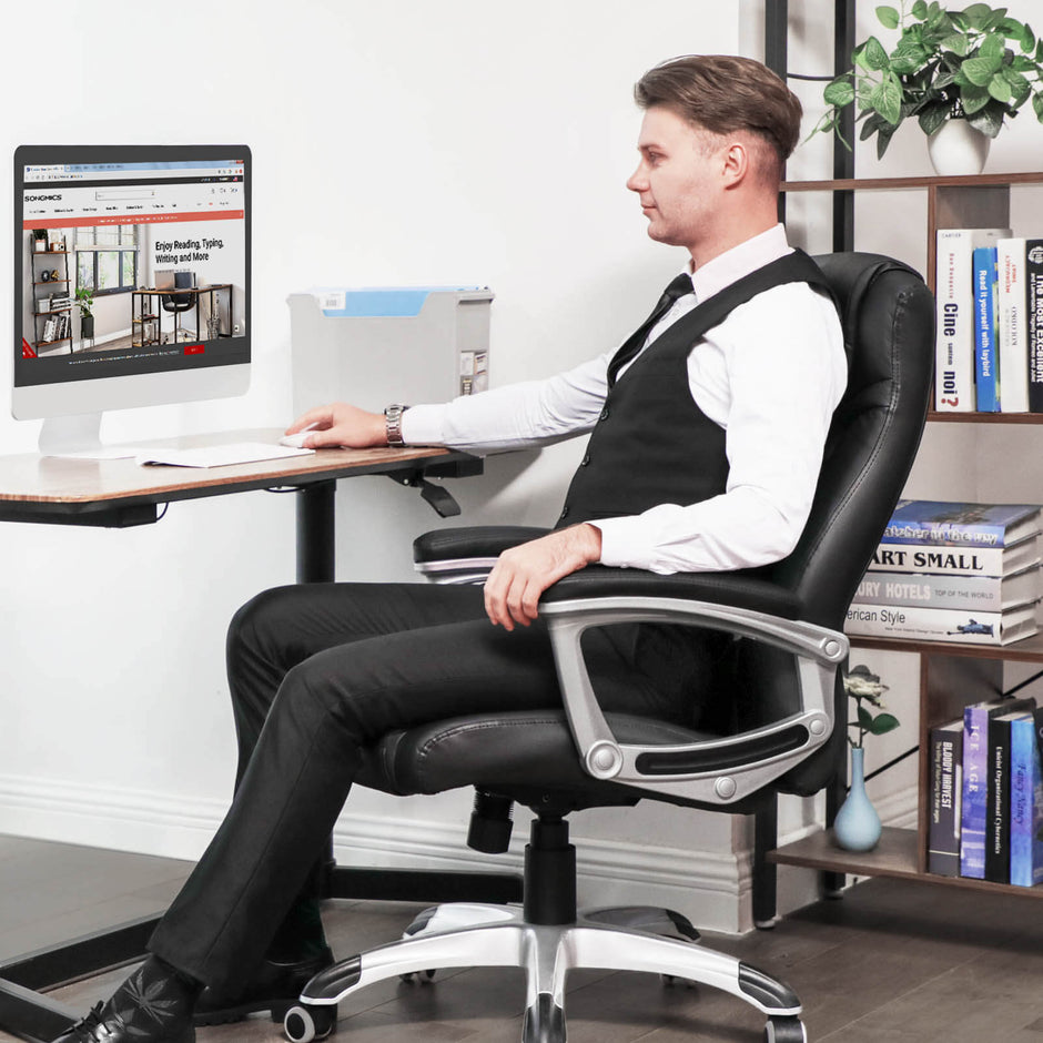 Ergonomic Office Chair – PU – Black – Height Adjustable, Durable and Stable